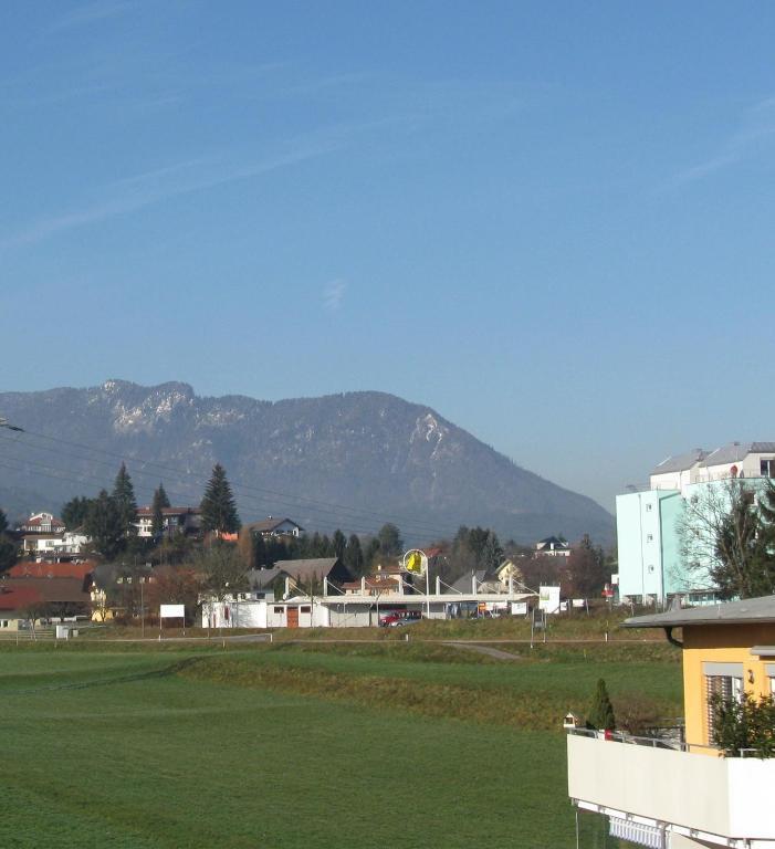 Holiday Apartments Warmbad Villach Bagian luar foto